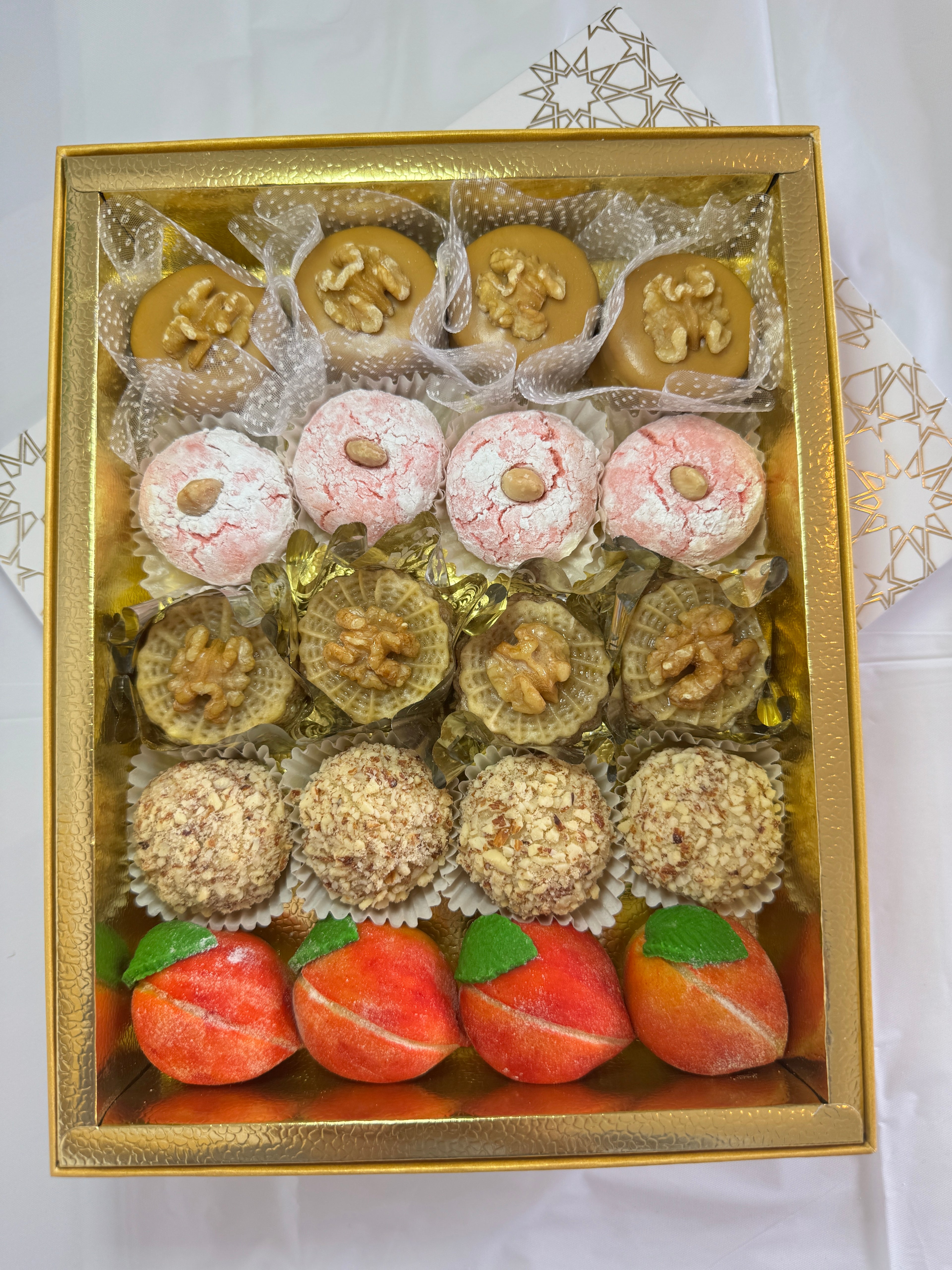 Taste of Algeria Sweet Box