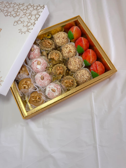 Taste of Algeria Sweet Box